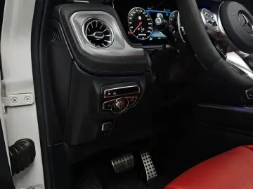 2022 Mercedes-Benz G-Класс с пробегом 19 570 км