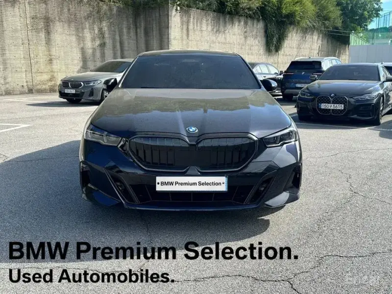 2025 BMW i5 с пробегом 13 170 км