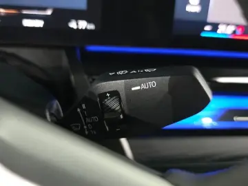 2025 BMW i5 с пробегом 22 937 км