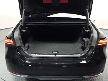 2025 BMW i5 с пробегом 22 937 км