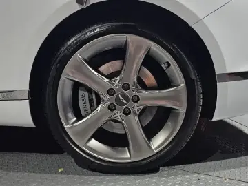 2023 Genesis G80 с пробегом 27 492 км