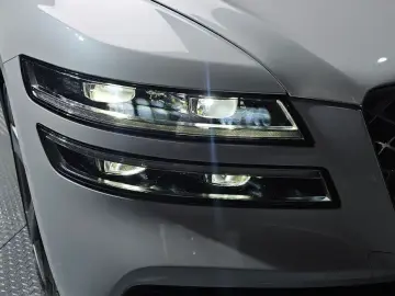 2023 Genesis G80 с пробегом 27 492 км