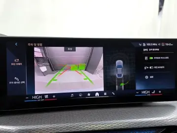 2025 BMW i4 с пробегом 4 801 км