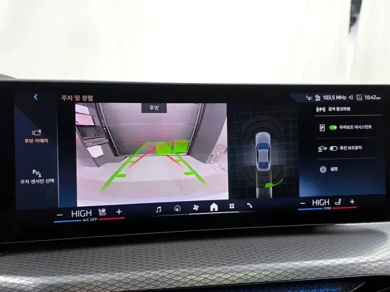 2025 BMW i4 с пробегом 4 801 км