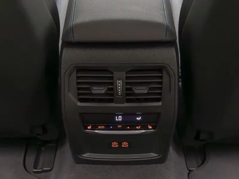 2025 BMW i4 с пробегом 4 250 км