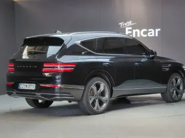 2023 Genesis GV80 с пробегом 65 089 км