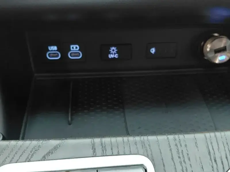 2023 Genesis GV80 с пробегом 65 089 км