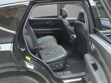 2023 Genesis GV80 с пробегом 65 089 км