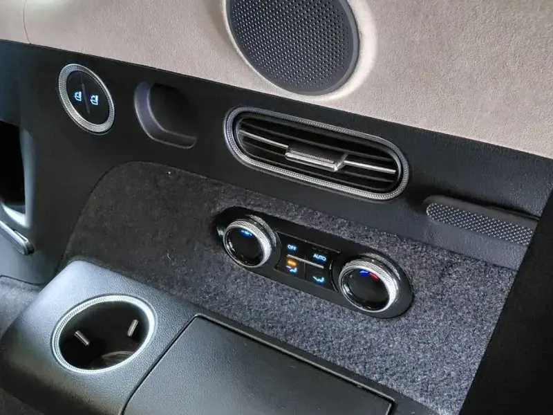 2023 Genesis GV80 с пробегом 65 089 км