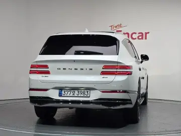 2023 Genesis GV80 с пробегом 41 177 км