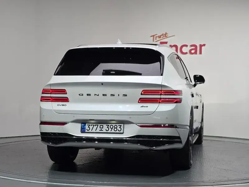 2023 Genesis GV80 с пробегом 41 177 км