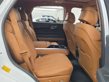 2023 Genesis GV80 с пробегом 41 177 км
