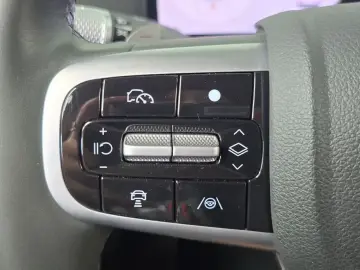 2023 Genesis GV80 с пробегом 41 177 км