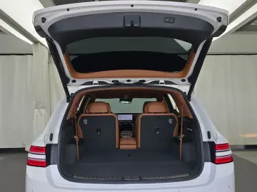 2023 Genesis GV80 с пробегом 41 177 км