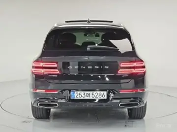 2023 Genesis GV80 с пробегом 47 600 км
