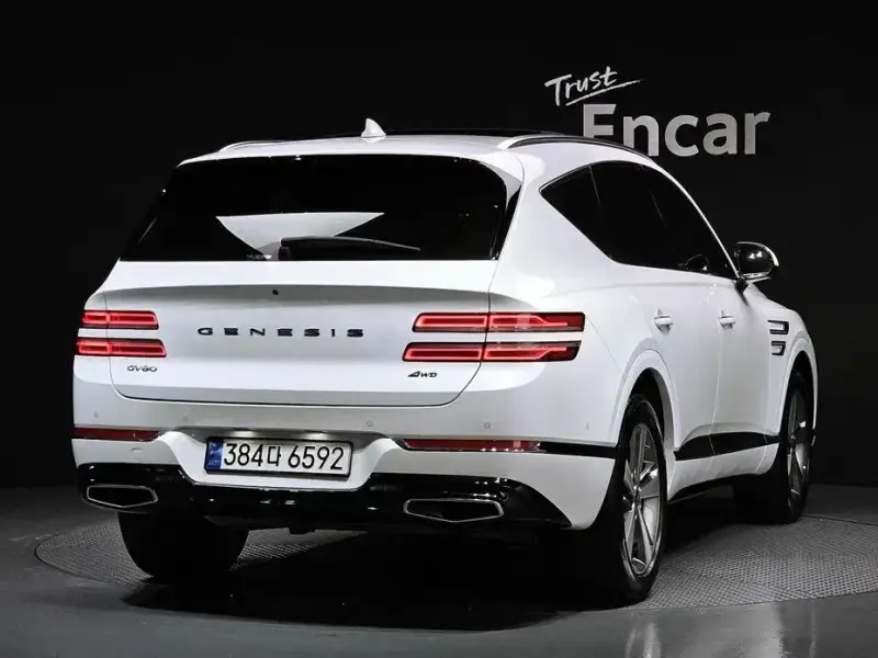 2023 Genesis GV80 с пробегом 16 814 км