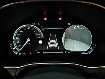 2023 Genesis GV80 с пробегом 16 814 км