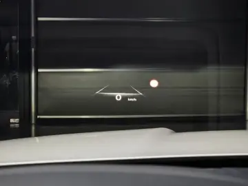2023 Genesis GV80 с пробегом 16 814 км