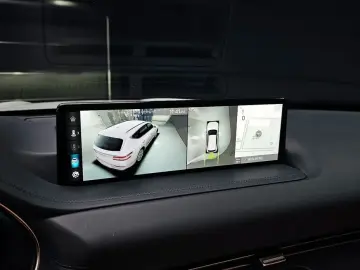 2023 Genesis GV80 с пробегом 16 814 км
