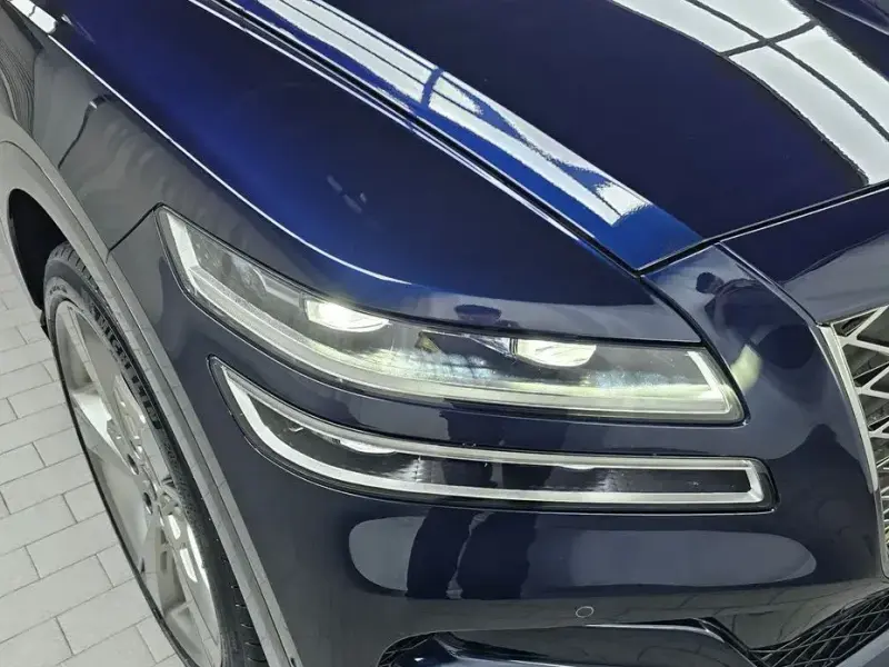 2023 Genesis GV80 с пробегом 44 016 км