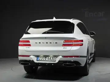 2023 Genesis GV80 с пробегом 86 626 км