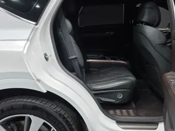 2023 Genesis GV80 с пробегом 86 626 км