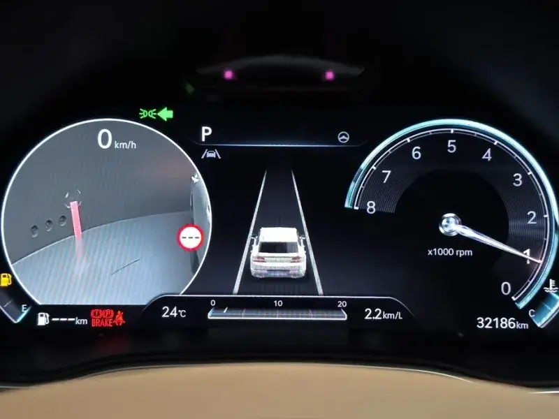 2023 Genesis GV80 с пробегом 32 186 км