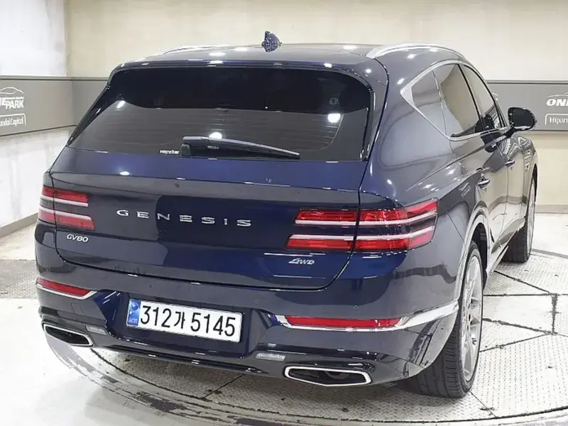 2023 Genesis GV80 с пробегом 67 622 км