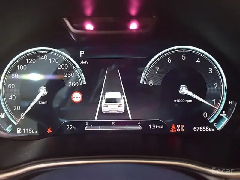 2023 Genesis GV80 с пробегом 67 622 км