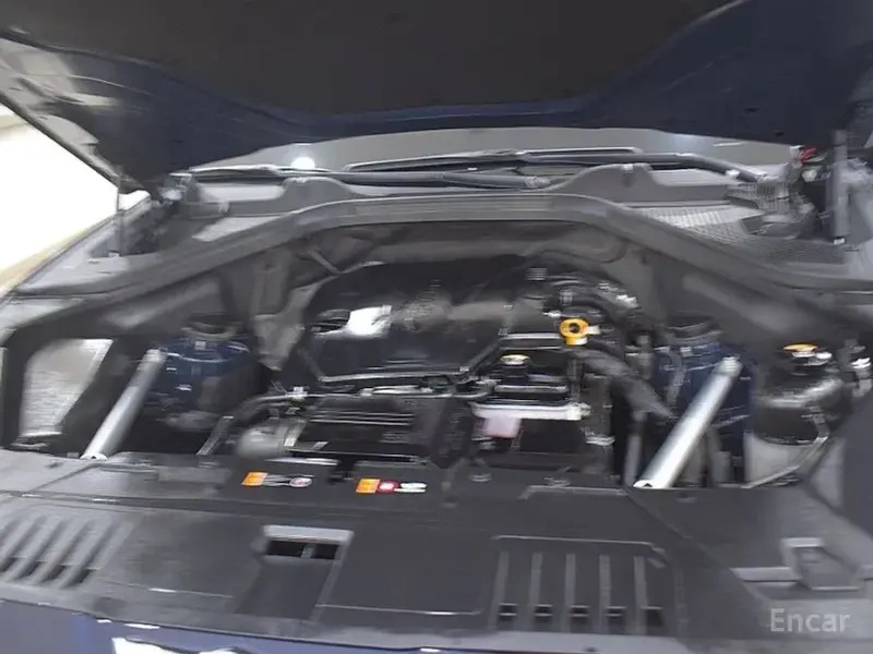 2023 Genesis GV80 с пробегом 67 622 км