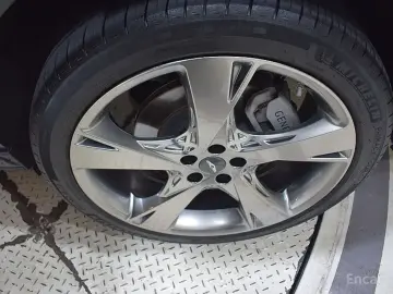 2023 Genesis GV80 с пробегом 67 622 км
