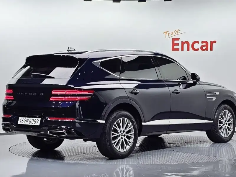 2023 Genesis GV80 с пробегом 40 084 км