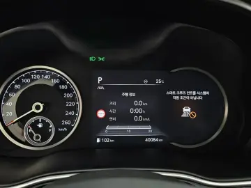 2023 Genesis GV80 с пробегом 40 084 км
