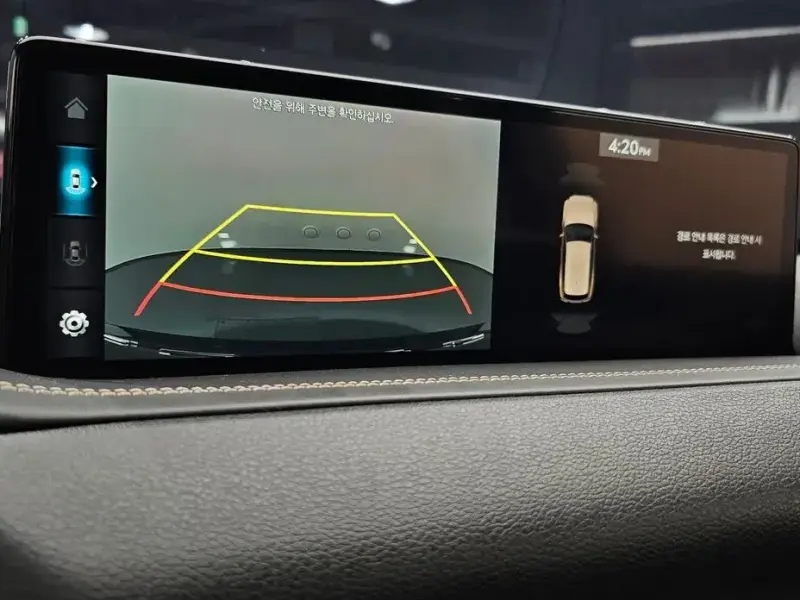 2023 Genesis GV80 с пробегом 40 084 км