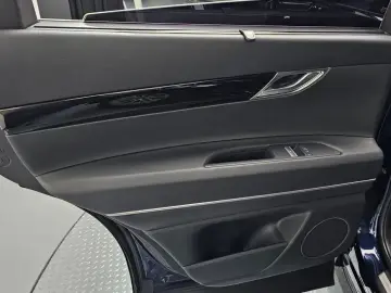 2023 Genesis GV80 с пробегом 40 084 км