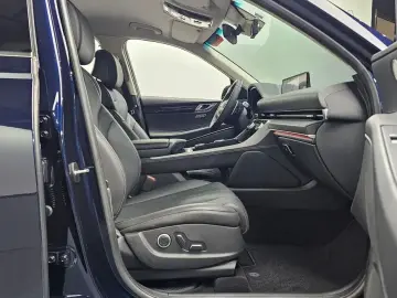 2023 Genesis GV80 с пробегом 40 084 км