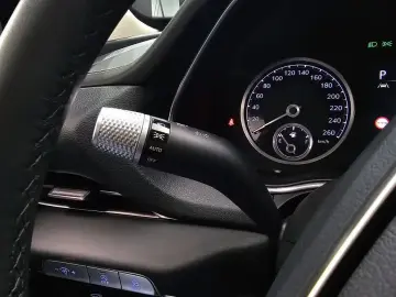 2023 Genesis GV80 с пробегом 40 084 км