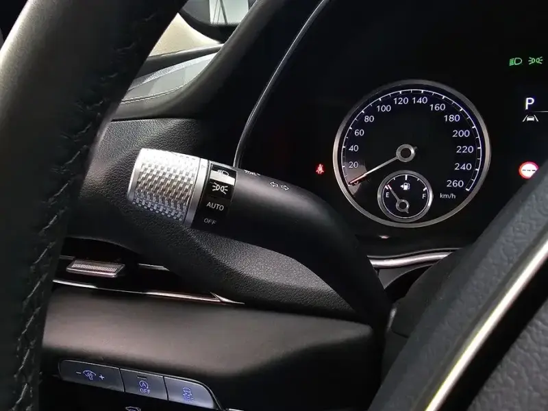 2023 Genesis GV80 с пробегом 40 084 км