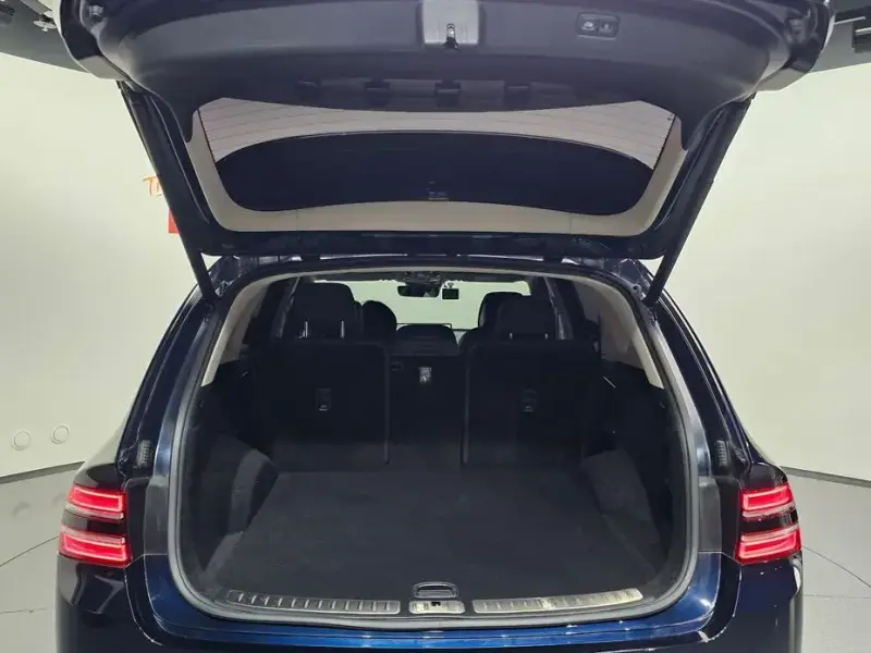 2023 Genesis GV80 с пробегом 40 084 км