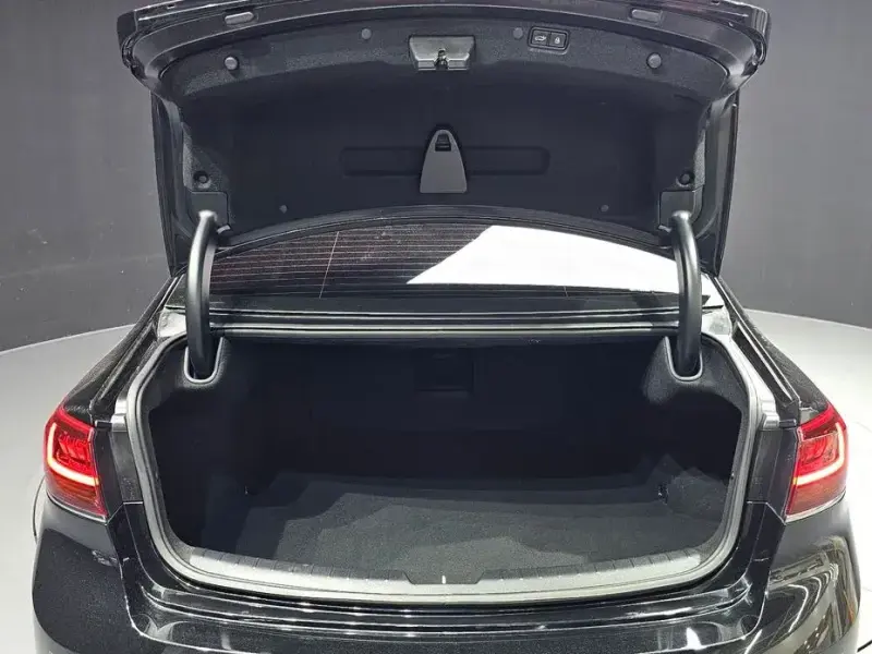 2019 Kia K7 с пробегом 83 282 км