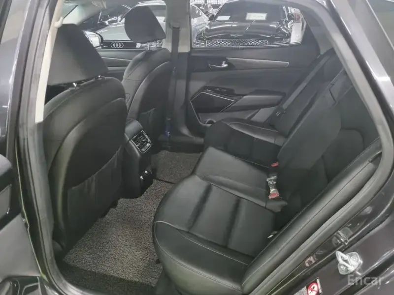 2020 Kia K7 с пробегом 45 080 км