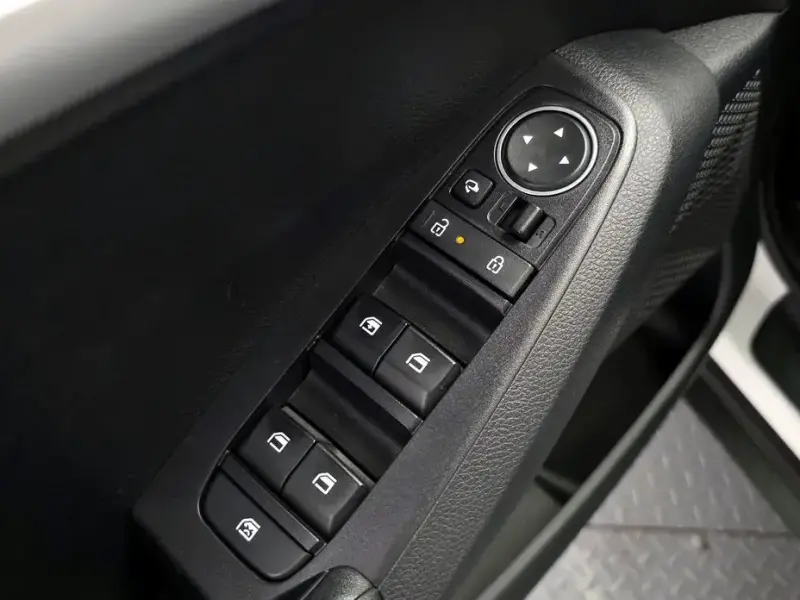 2025 Kia Seltos с пробегом 8 215 км