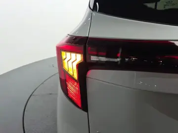 2025 Kia Seltos с пробегом 8 215 км