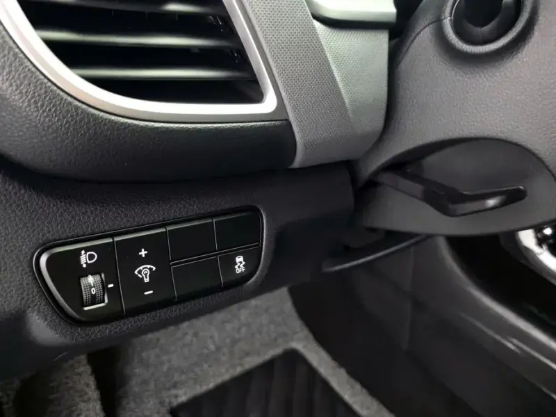 2025 Kia Seltos с пробегом 8 215 км