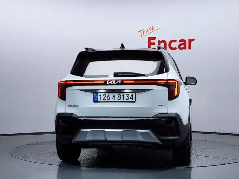 2023 Kia Seltos с пробегом 12 169 км