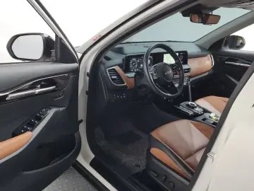 2023 Kia Seltos с пробегом 12 169 км