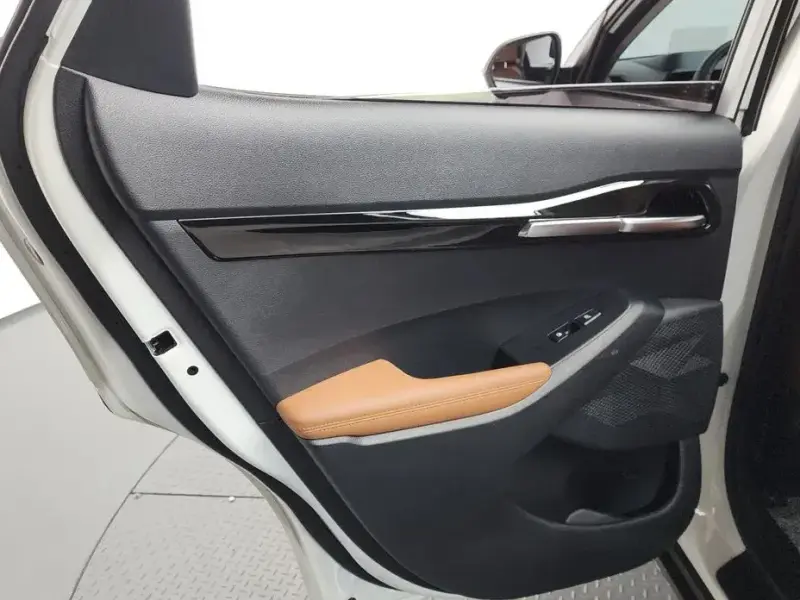 2023 Kia Seltos с пробегом 12 169 км