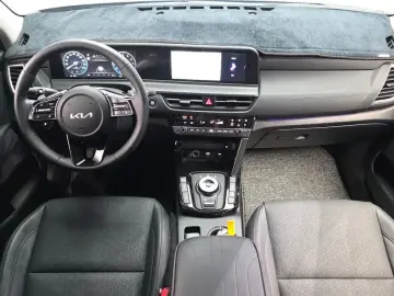 2025 Kia Seltos с пробегом 8 626 км