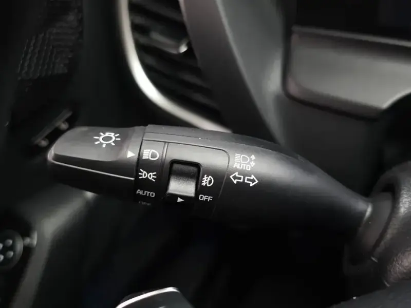 2025 Kia Seltos с пробегом 8 626 км