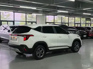 2025 Kia Seltos с пробегом 3 279 км